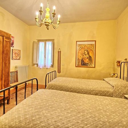 Agriturismo Fattoria Il Piano - Casa Tosca - San Gimignano Exterior foto